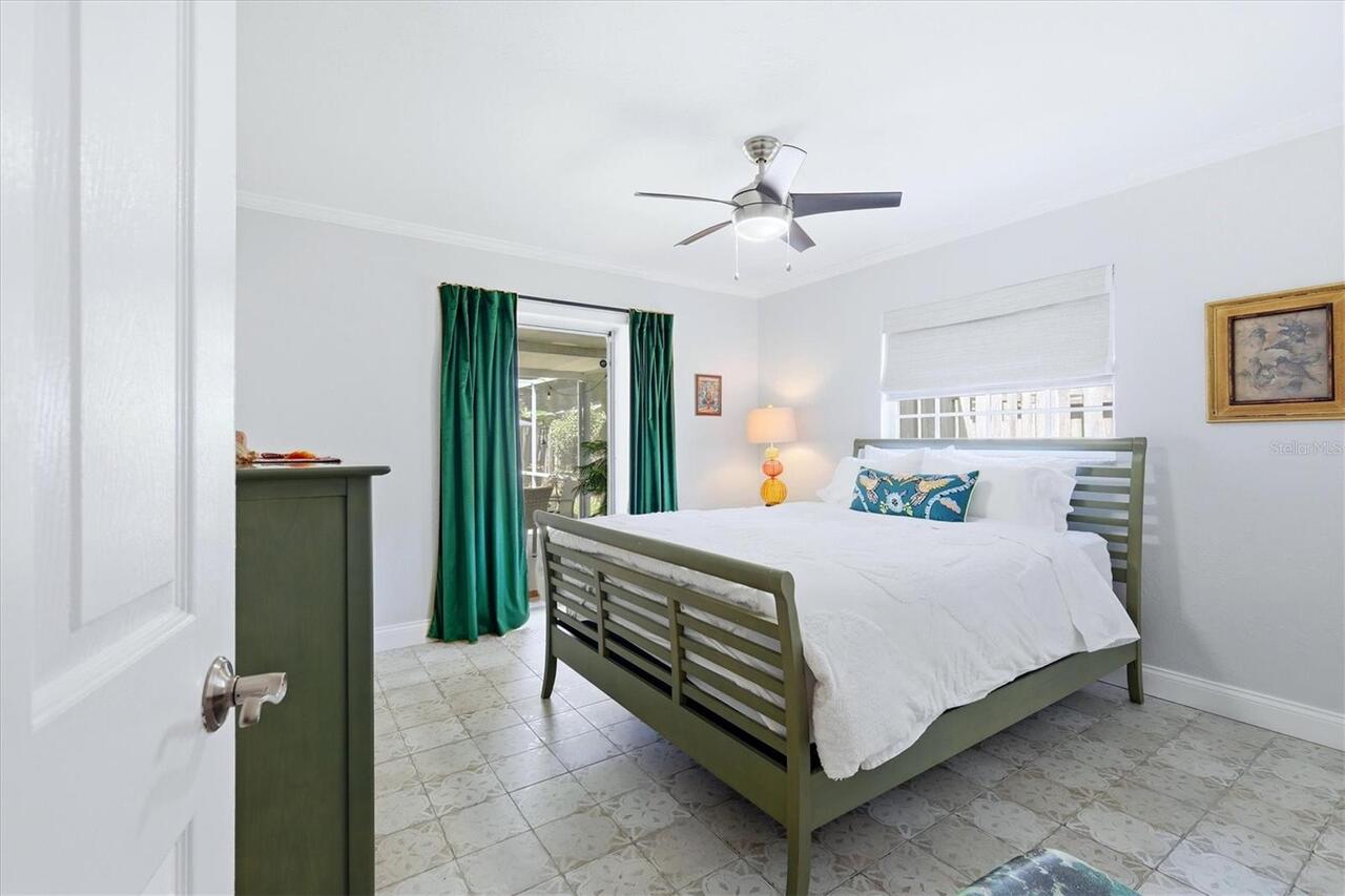Listing Photo 17
