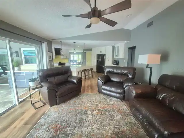 Listing Photo 20