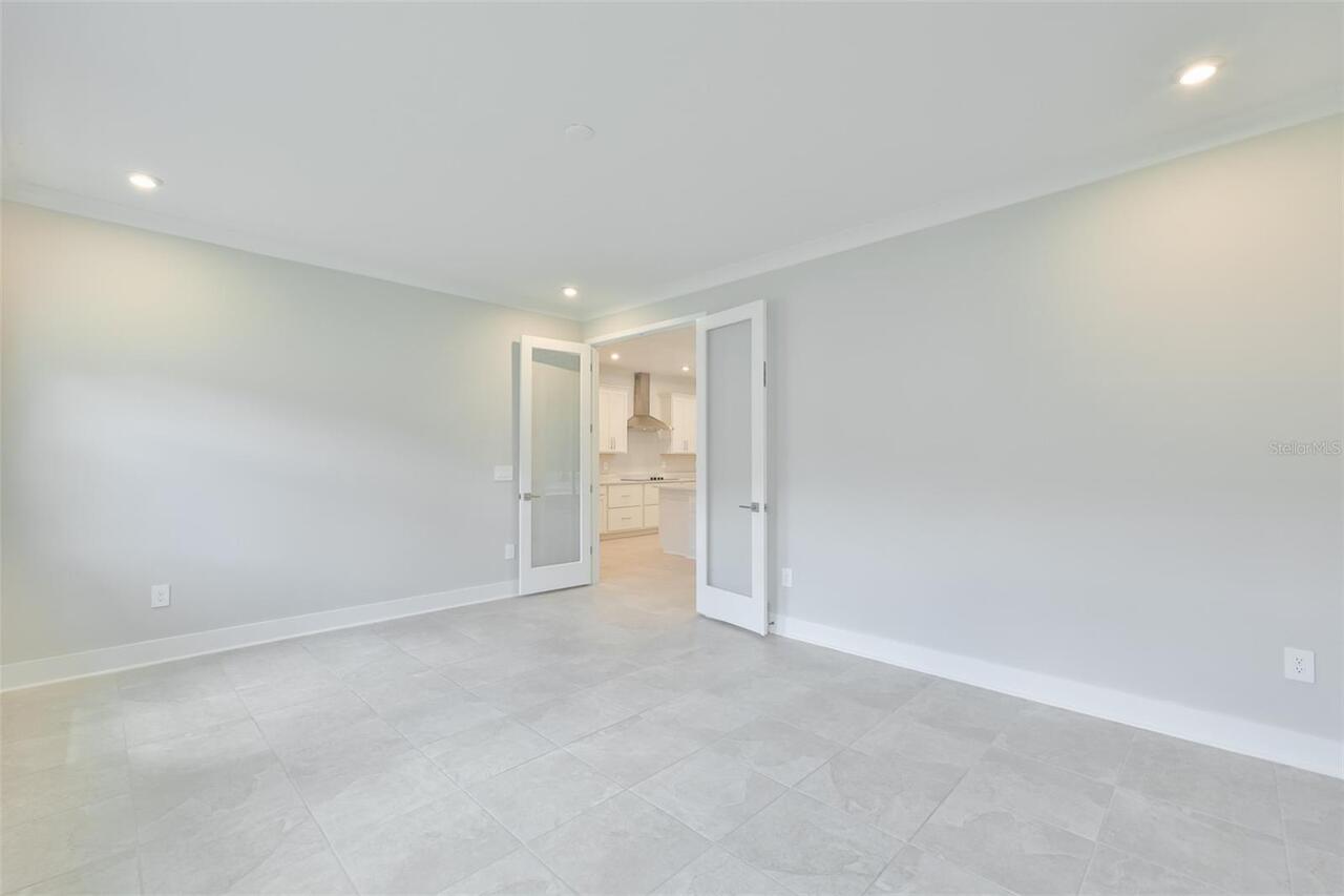 Listing Photo 24