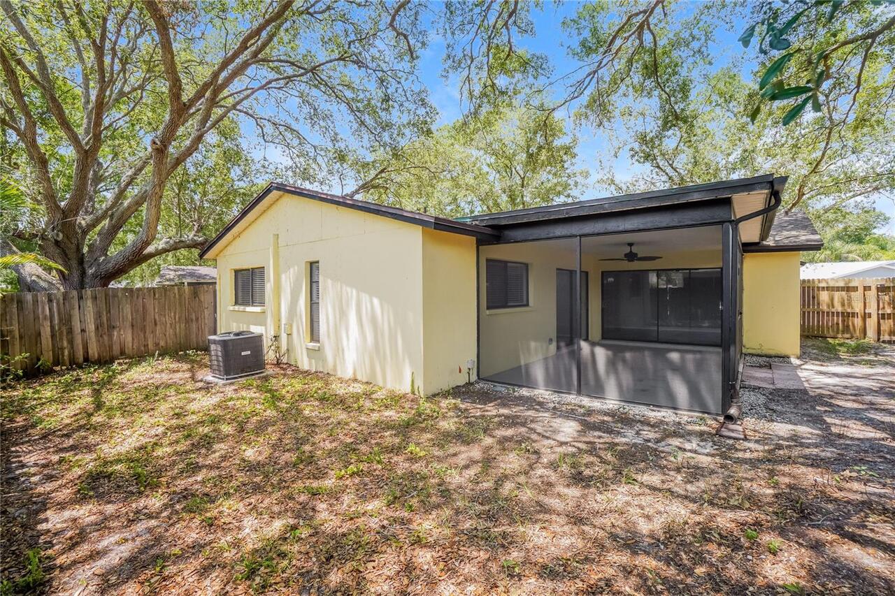 Listing Photo 15