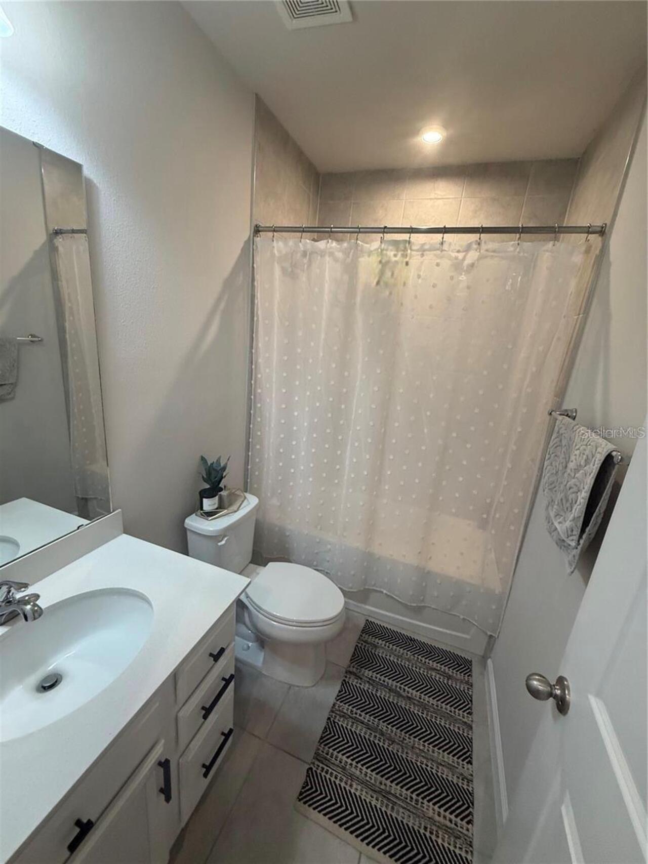 Listing Photo 20