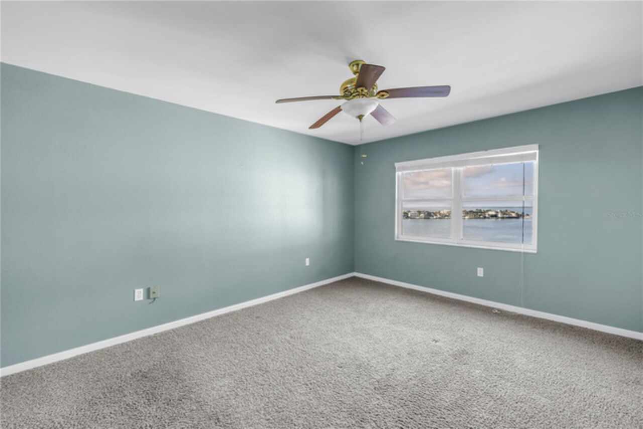 Listing Photo 33