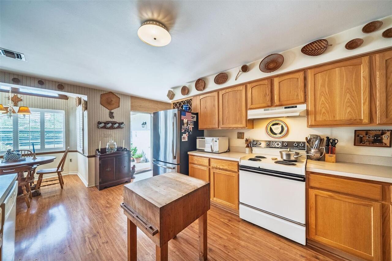 Listing Photo 15