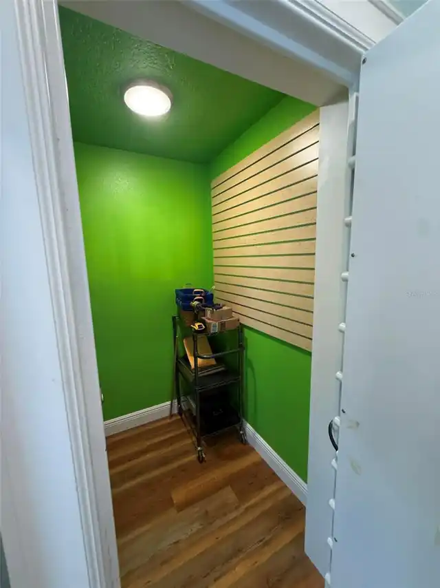 Listing Photo 33
