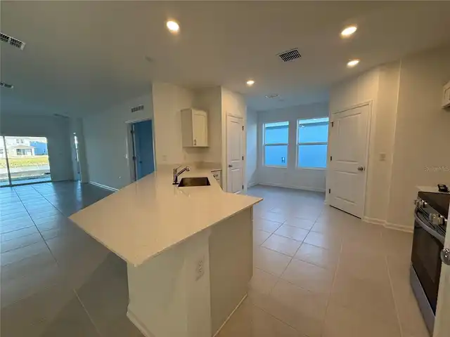 Listing Photo 28