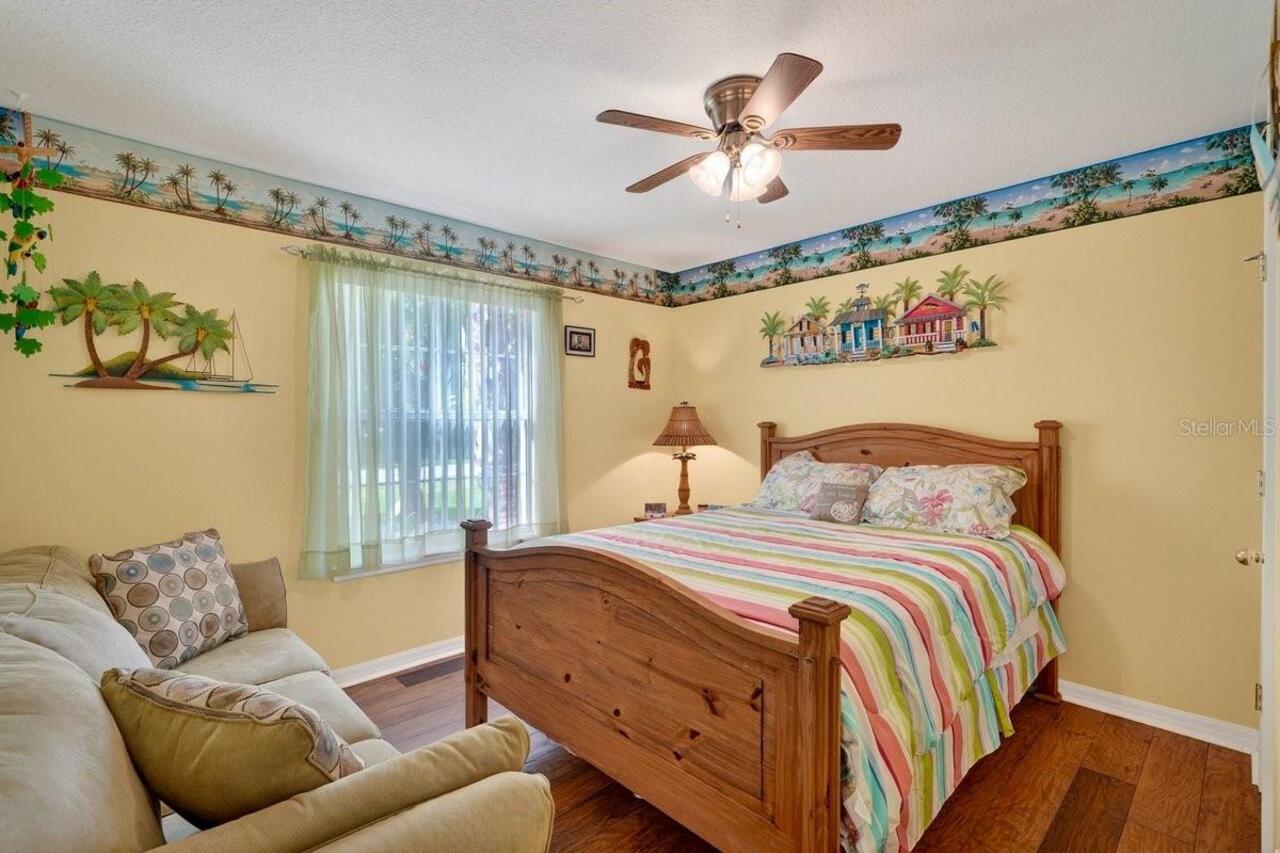 Listing Photo 25