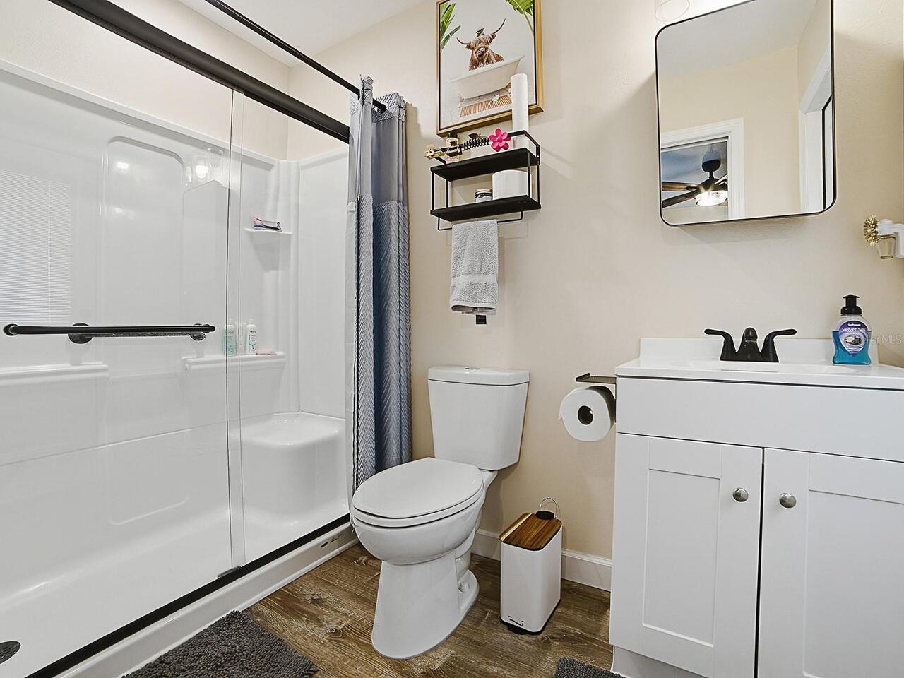 Listing Photo 32