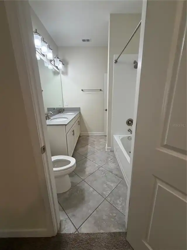 Listing Photo 36