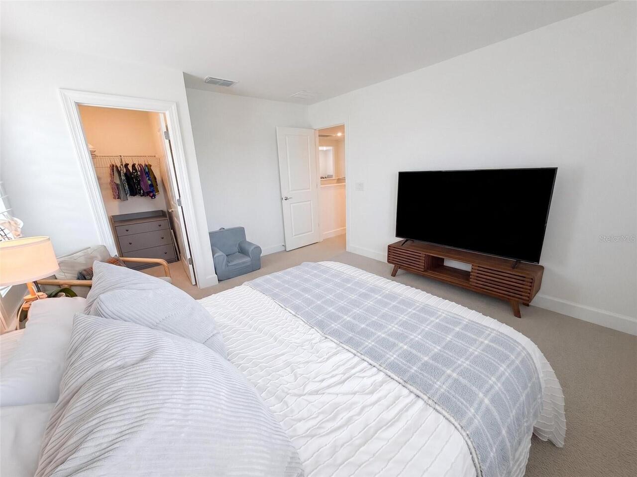Listing Photo 37