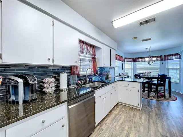 Listing Photo 18