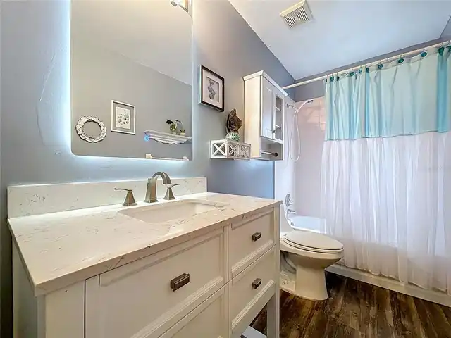 Listing Photo 26