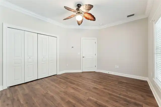 Listing Photo 32
