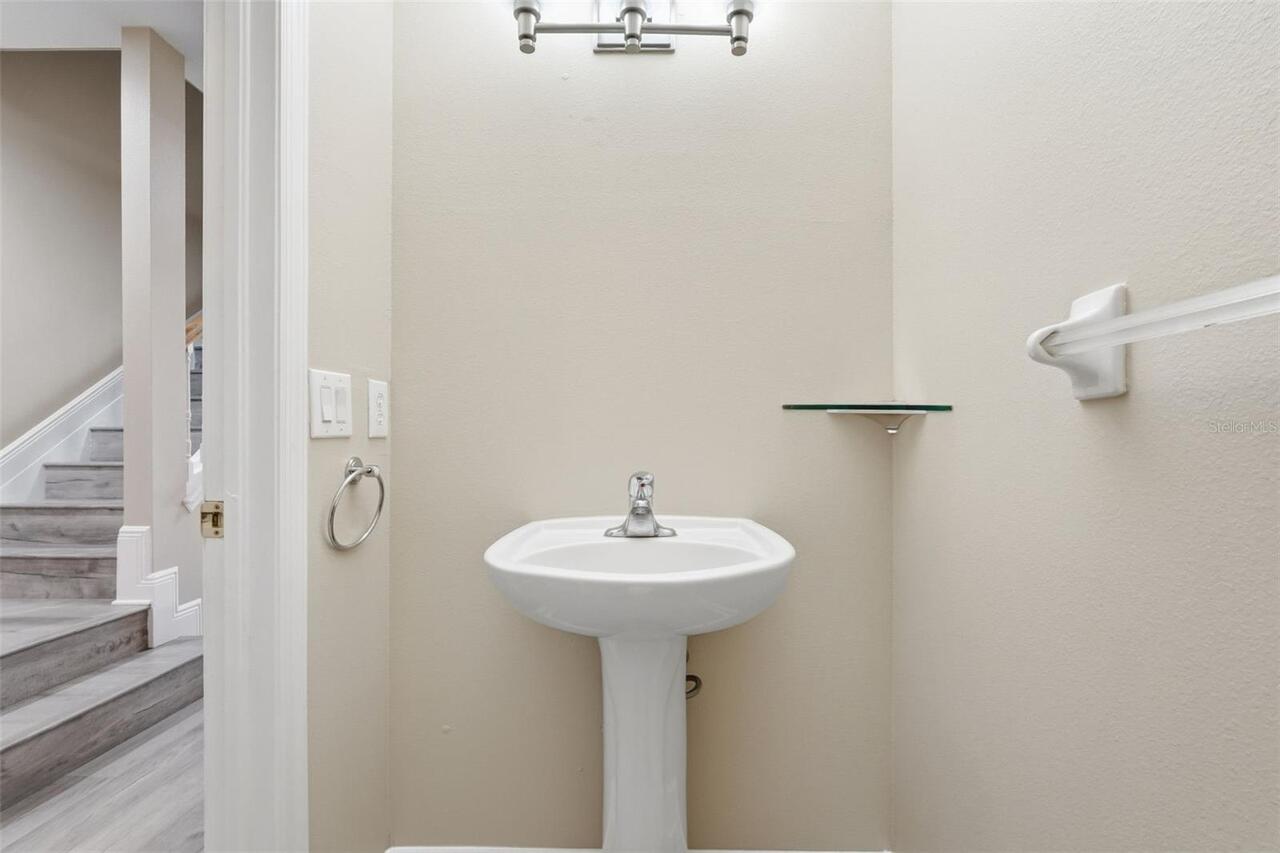 Listing Photo 10