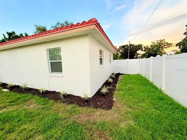 Listing Photo 21
