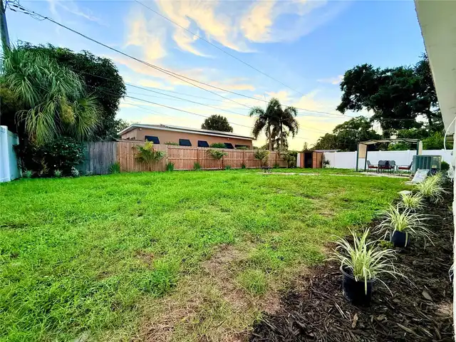 Listing Photo 25