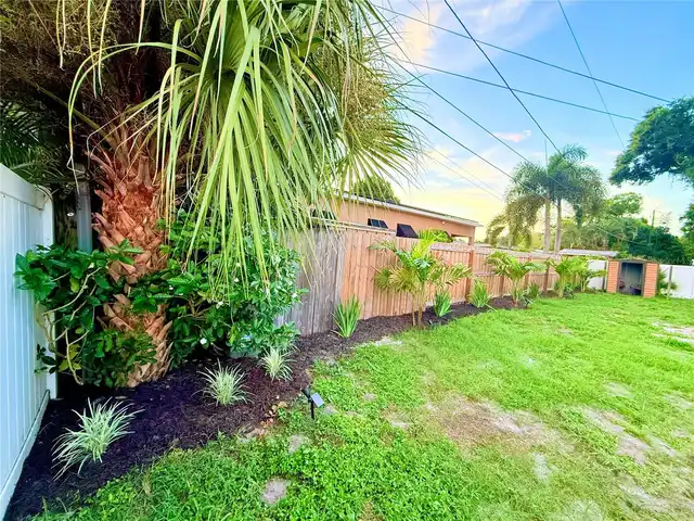 Listing Photo 24