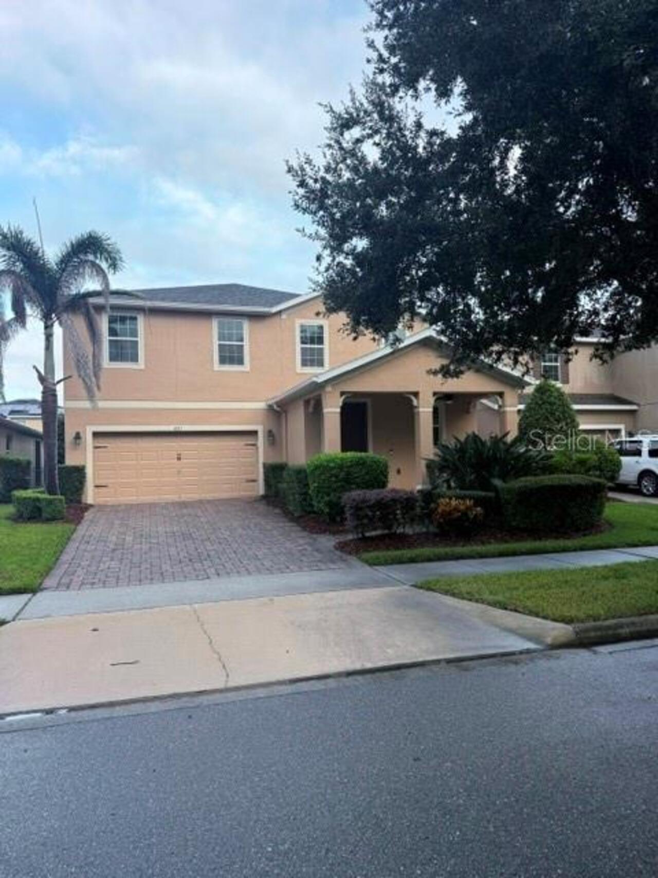 Listing Photo 1