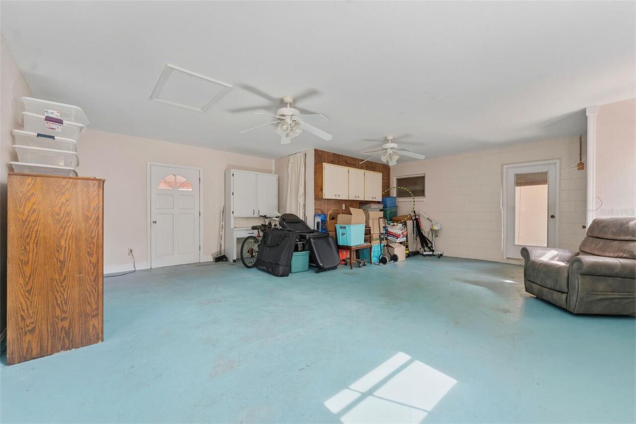 Listing Photo 17