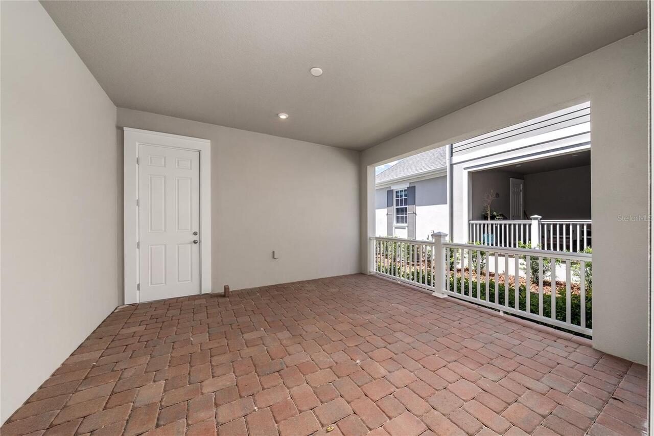 Listing Photo 15