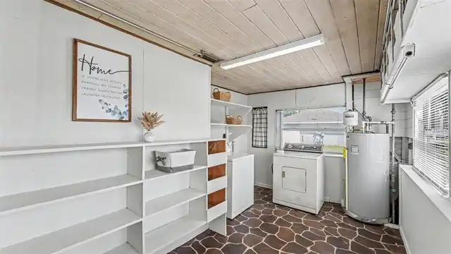 Listing Photo 17