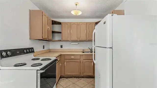 Listing Photo 32