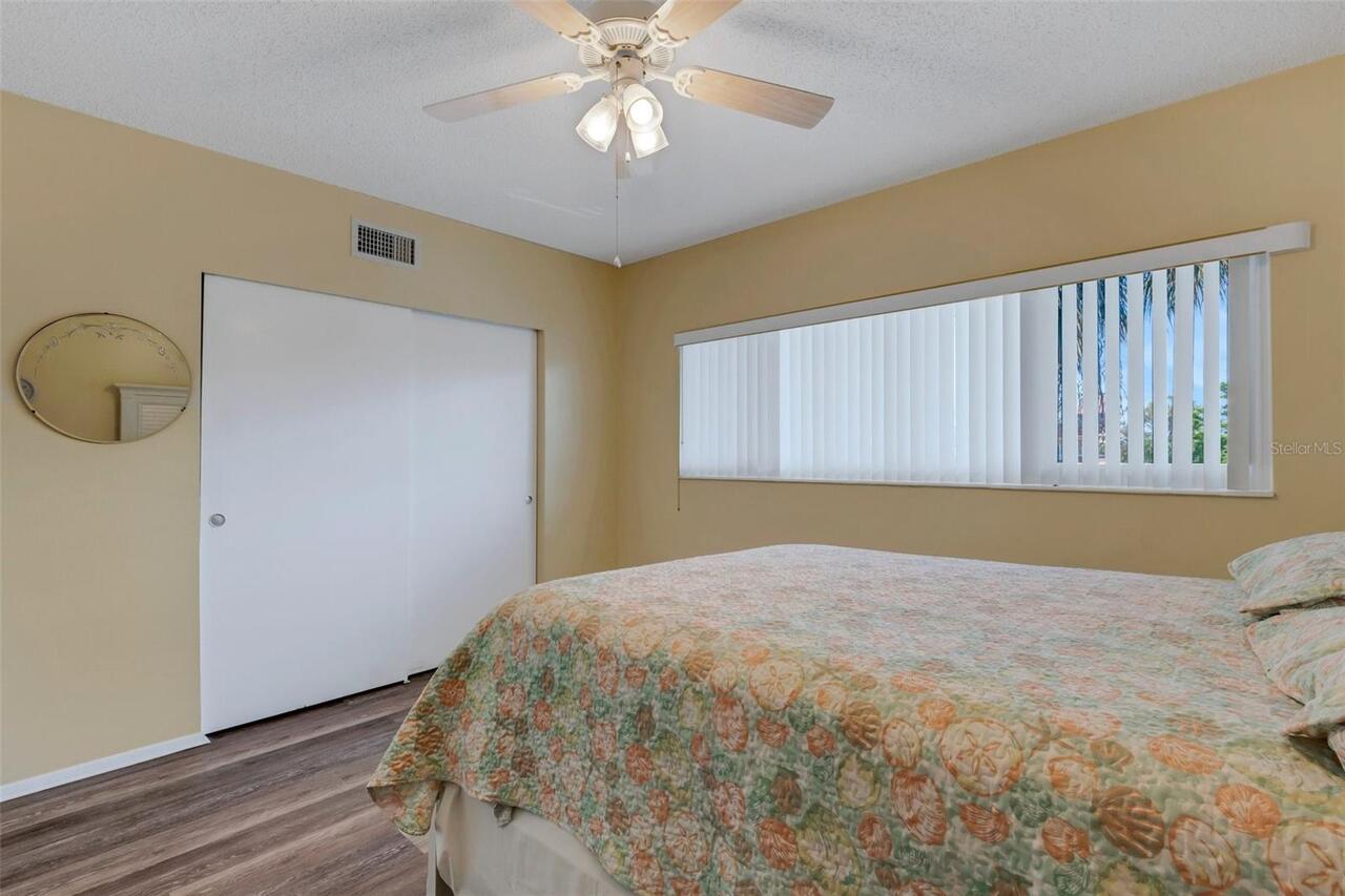 Listing Photo 33