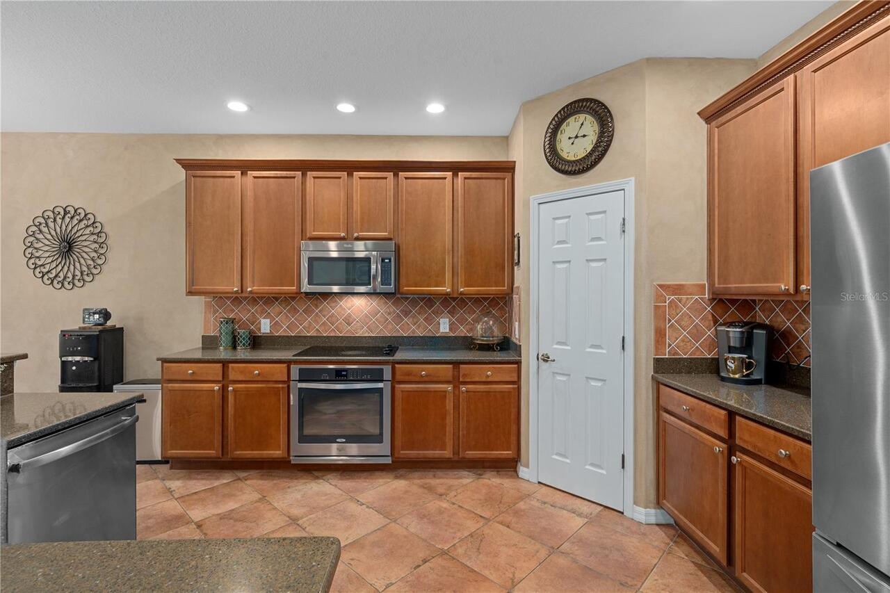 Listing Photo 16