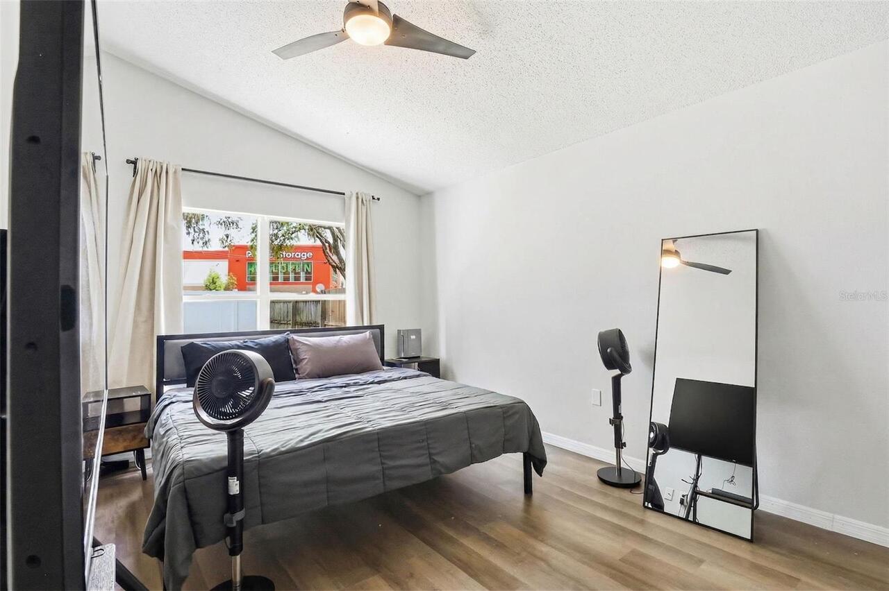 Listing Photo 28
