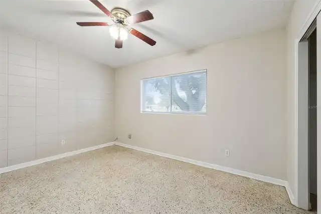 Listing Photo 7