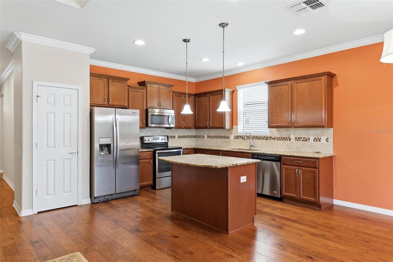 Listing Photo 15