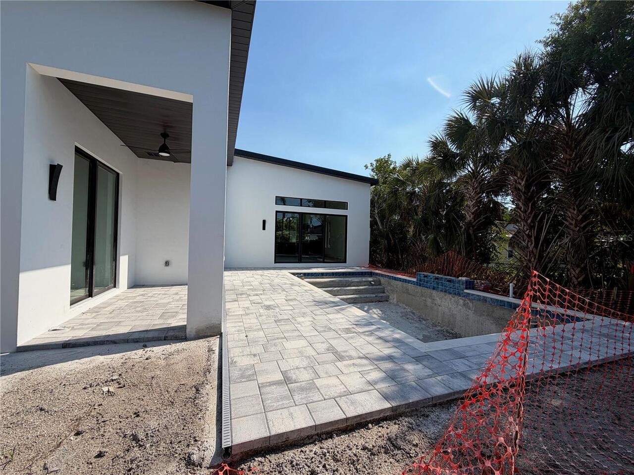 Listing Photo 16