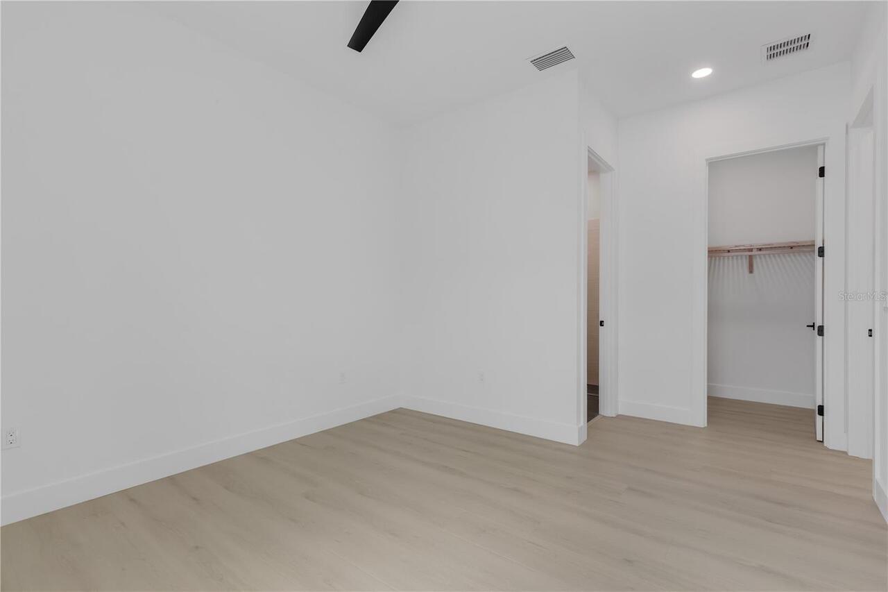 Listing Photo 33