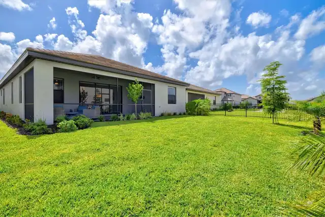 Listing Photo 42