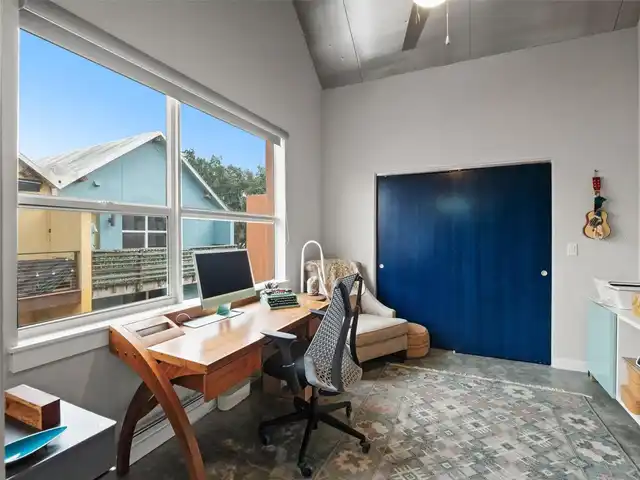 Listing Photo 18