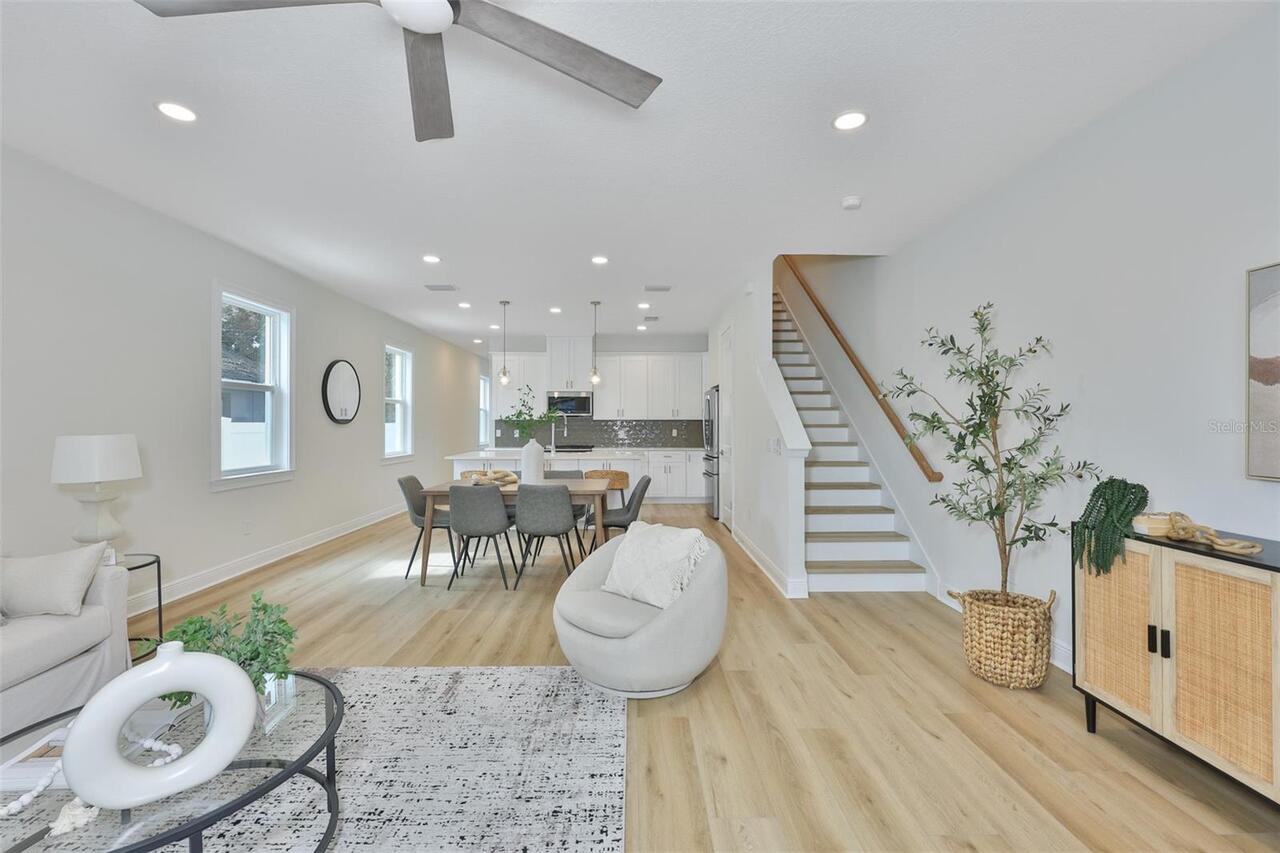 Listing Photo 10