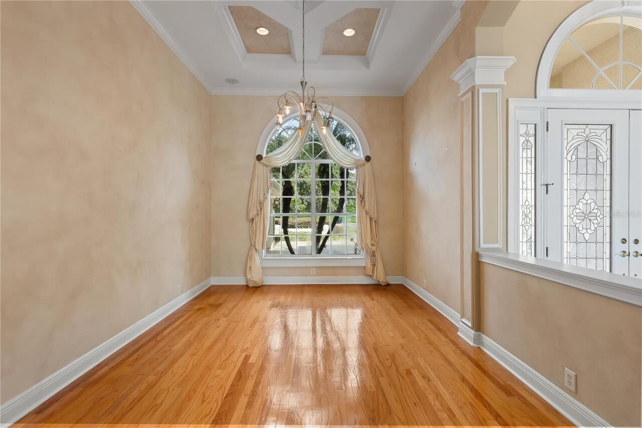 Listing Photo 11