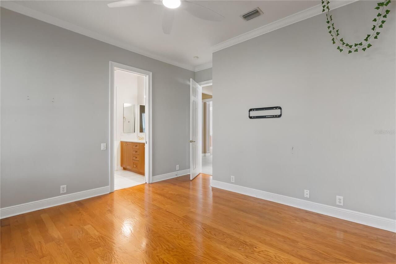 Listing Photo 31