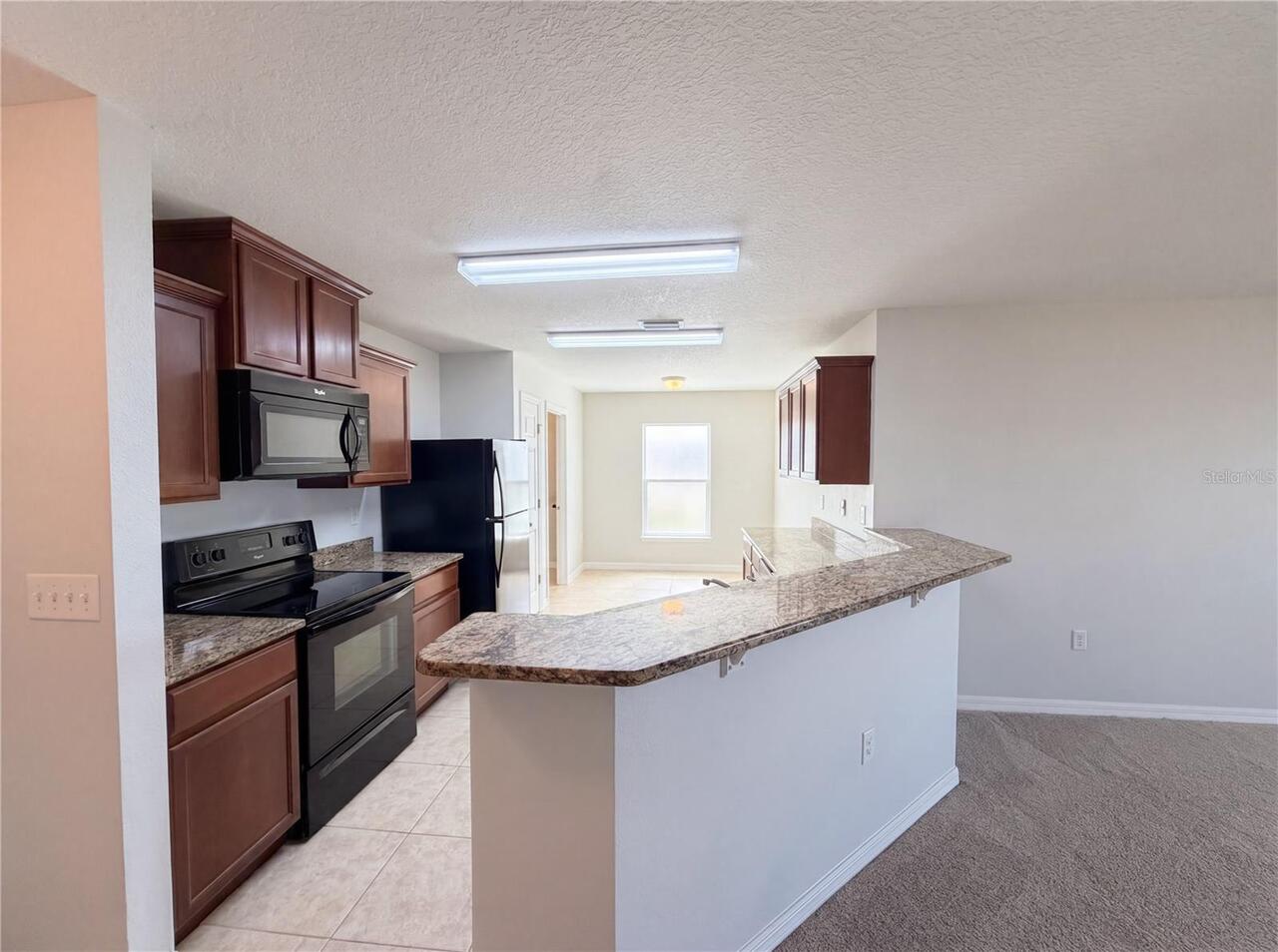 Listing Photo 9