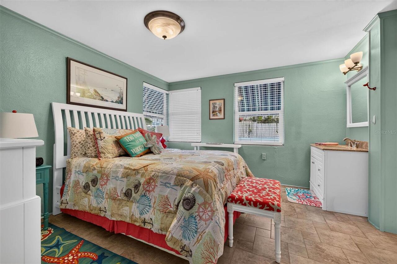 Listing Photo 15