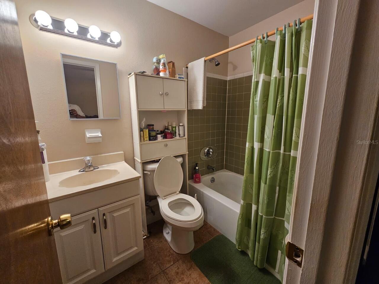 Listing Photo 16