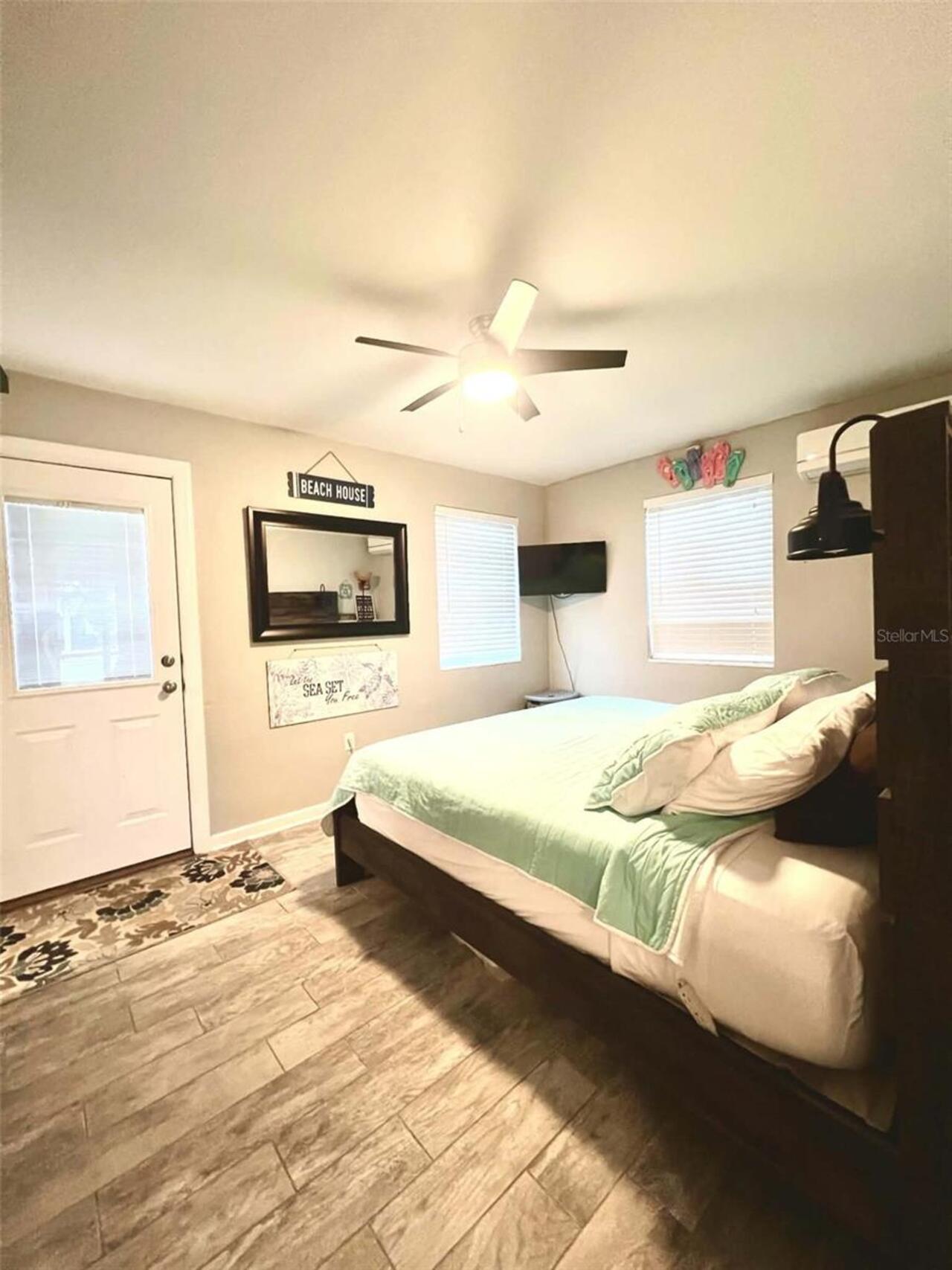 Listing Photo 8