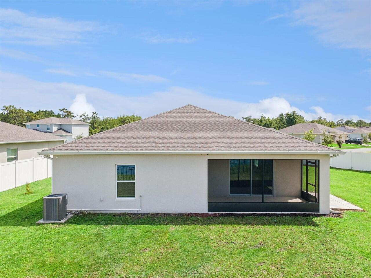 Listing Photo 16