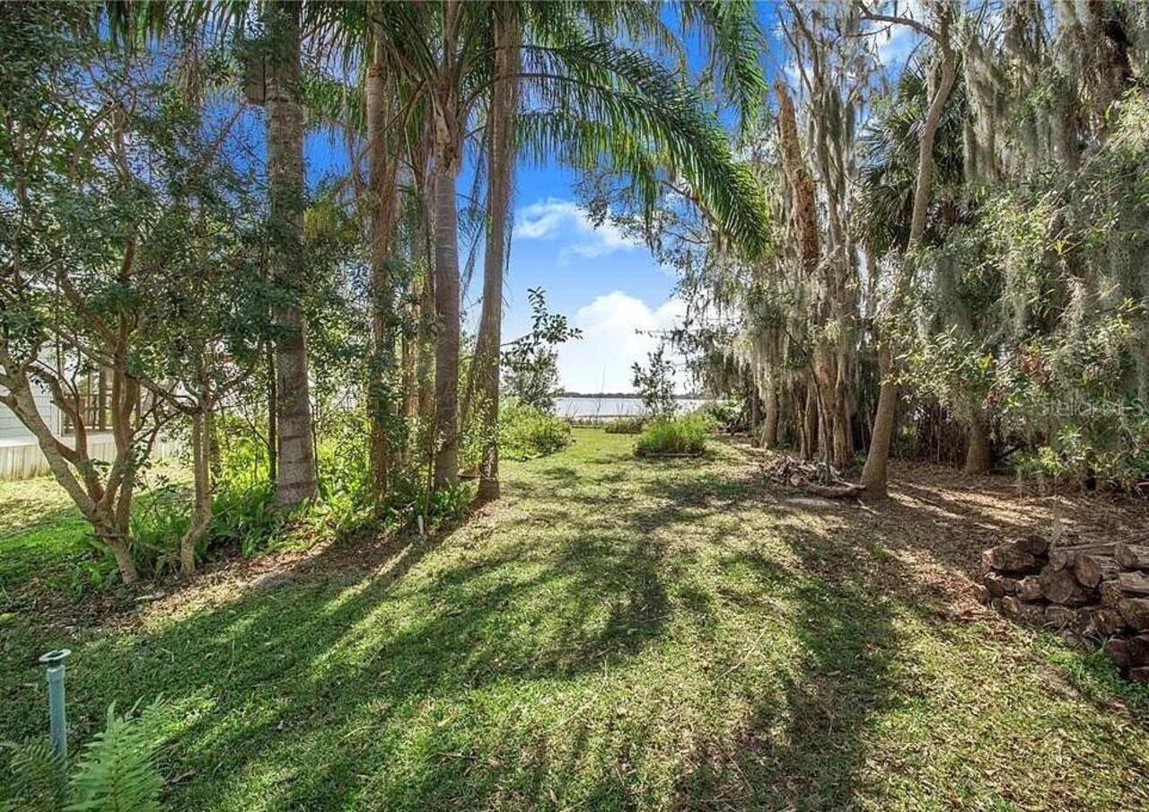 Listing Photo 11
