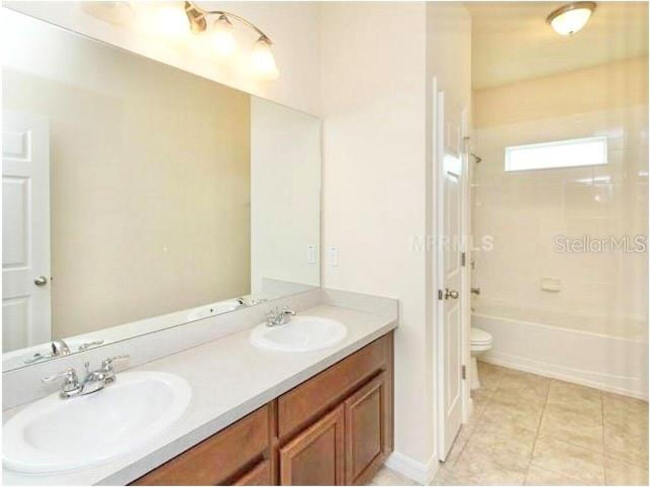 Listing Photo 14