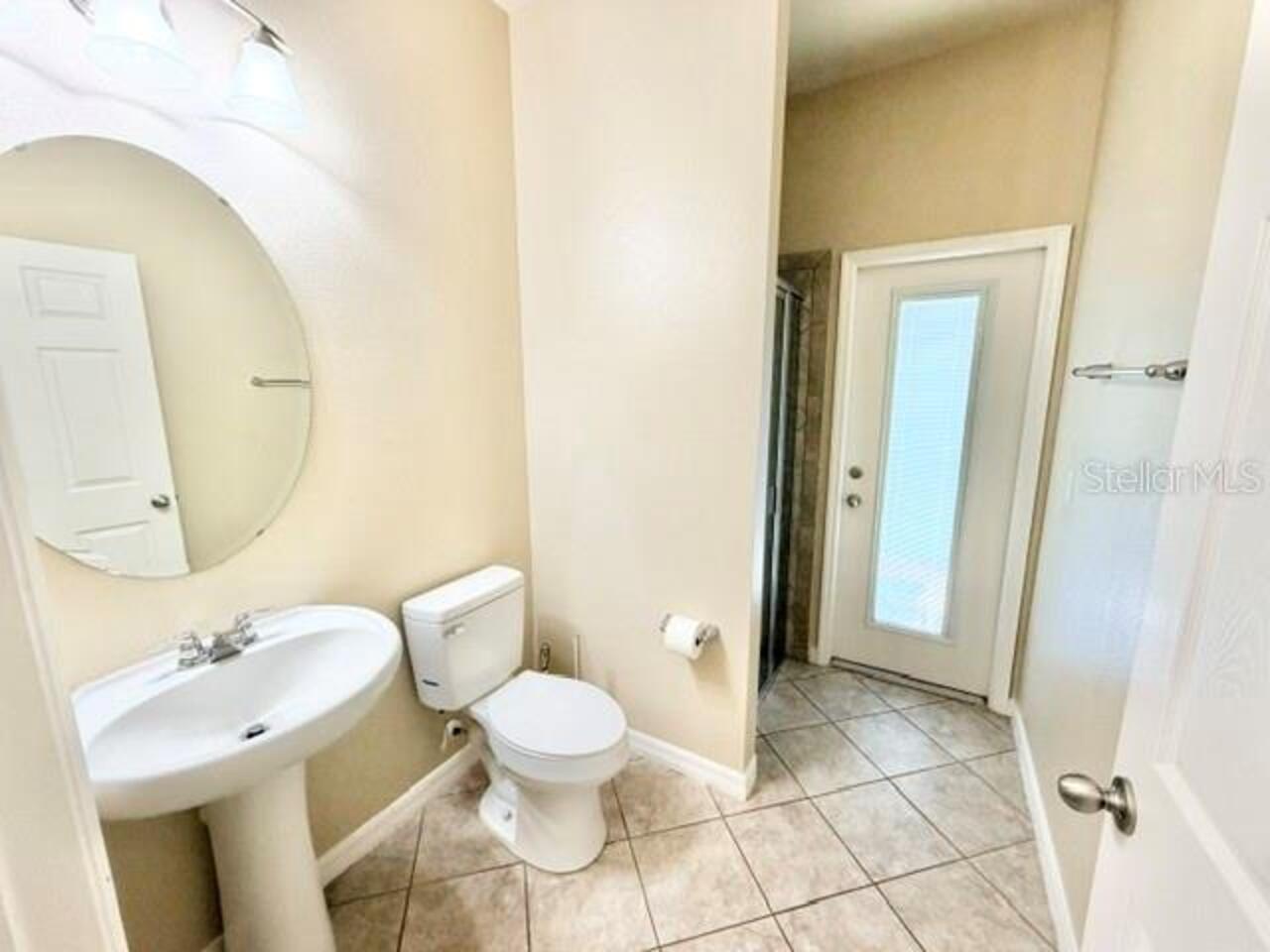 Listing Photo 12