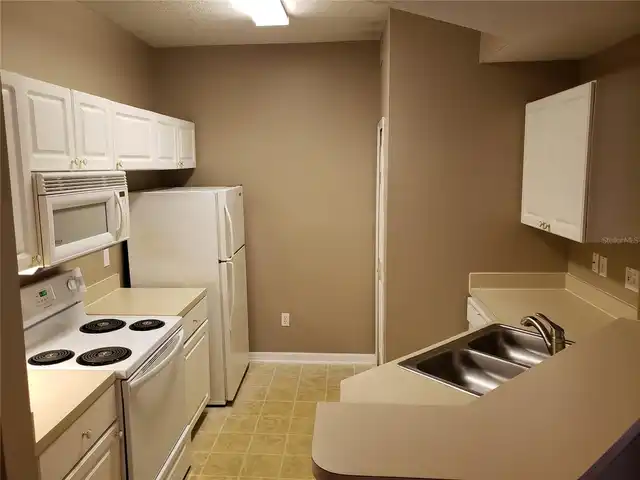 Listing Photo 13
