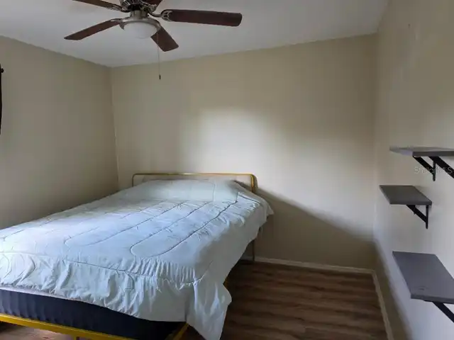 Listing Photo 17
