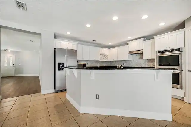 Listing Photo 25
