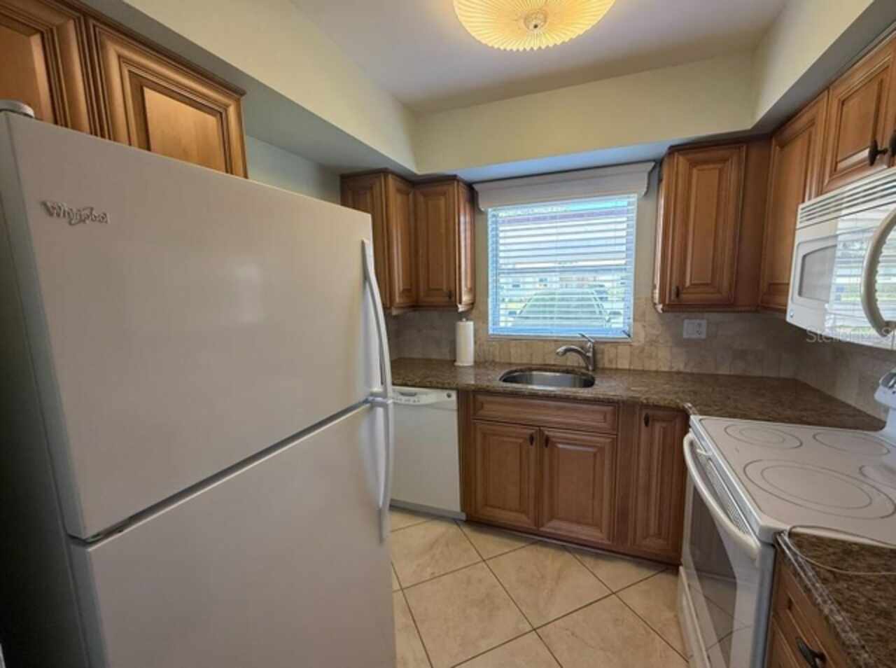 Listing Photo 6