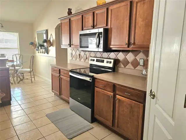 Listing Photo 33